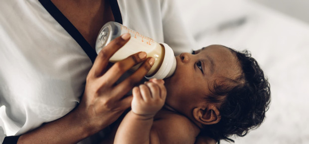 Lait de croissance ou lait entier pour bébé ?